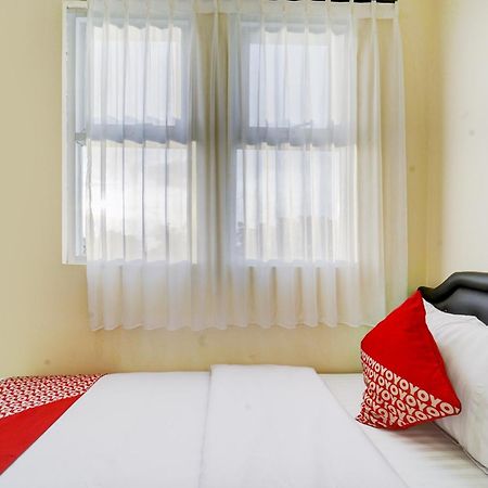 יוגיאקרטה Super Oyo 90778 River Inn Malioboro מראה חיצוני תמונה