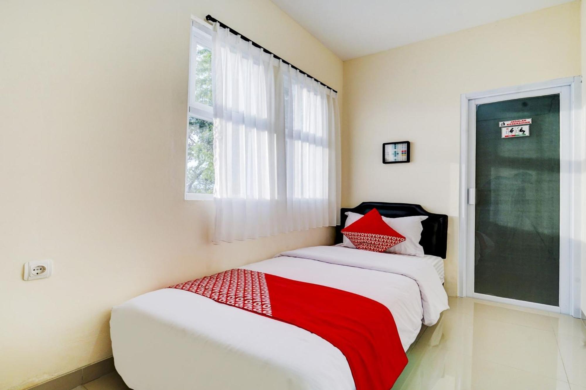 יוגיאקרטה Super Oyo 90778 River Inn Malioboro מראה חיצוני תמונה
